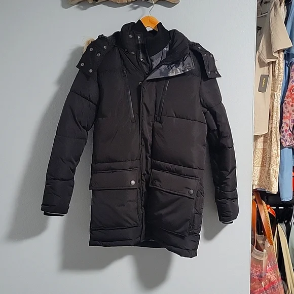 Amazing Superdry Coat! Wore it once. So warm and cozy. Sz M in Blk. - Picture 1 of 4